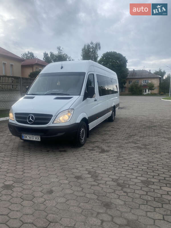 Микроавтобус Mercedes-Benz Sprinter 2009 в Ровно