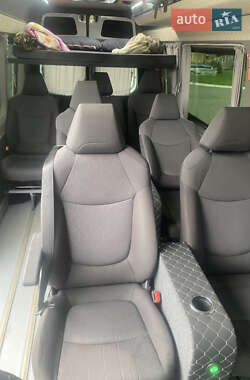 Микроавтобус Mercedes-Benz Sprinter 2009 в 