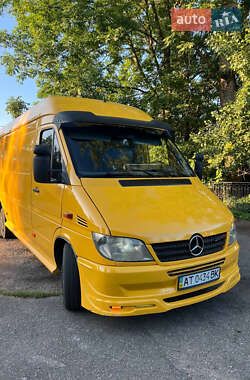 Грузовой фургон Mercedes-Benz Sprinter 2003 в Ивано-Франковске