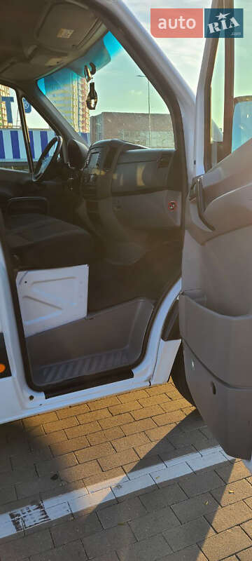 Грузовой фургон Mercedes-Benz Sprinter 2016 в Одессе фото 16 Грузовой фургон Mercedes-Benz Sprinter 2016 в Одессе
