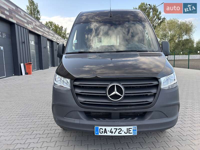Mercedes-Benz Sprinter 2021