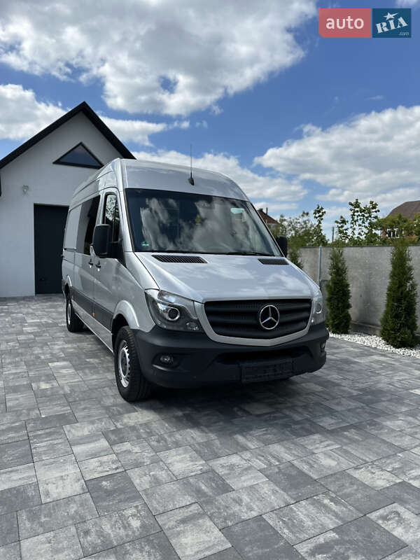 Mercedes-Benz Sprinter 2015