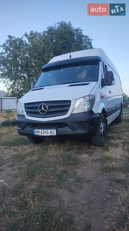 Mercedes-Benz Sprinter 2012