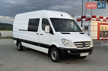 Грузовой фургон Mercedes-Benz Sprinter 2010 в Новоселице