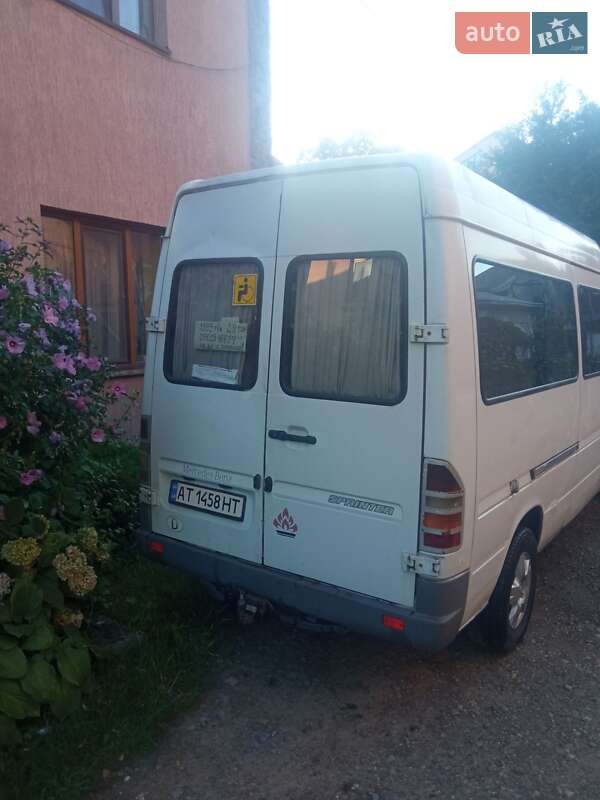Микроавтобус Mercedes-Benz Sprinter 1999 в Черновцах фото 3 Микроавтобус Mercedes-Benz Sprinter 1999 в Черновцах
