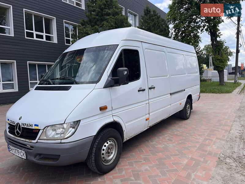 Mercedes-Benz Sprinter 2005