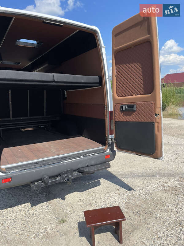 Микроавтобус Mercedes-Benz Sprinter 2005 в Черновцах