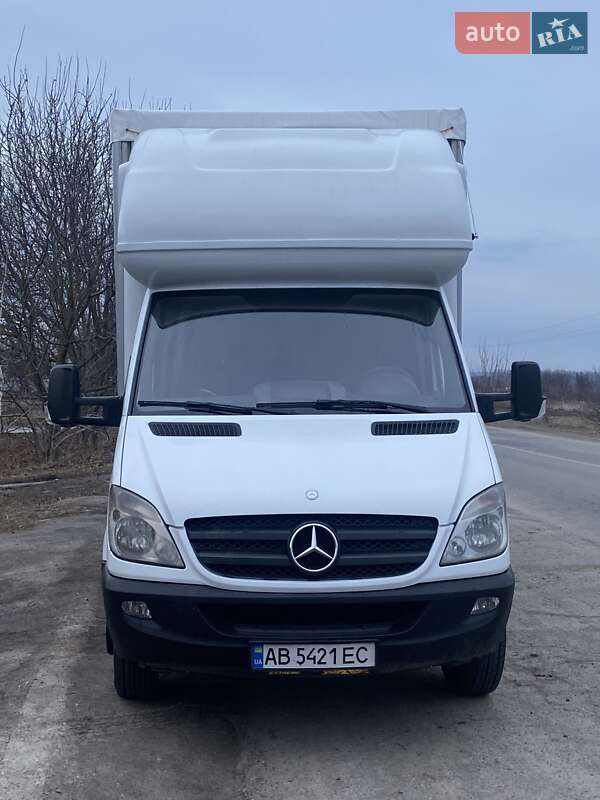 Mercedes-Benz Sprinter 2013