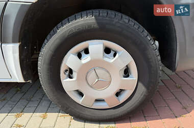 Грузовой фургон Mercedes-Benz Sprinter 2016 в 