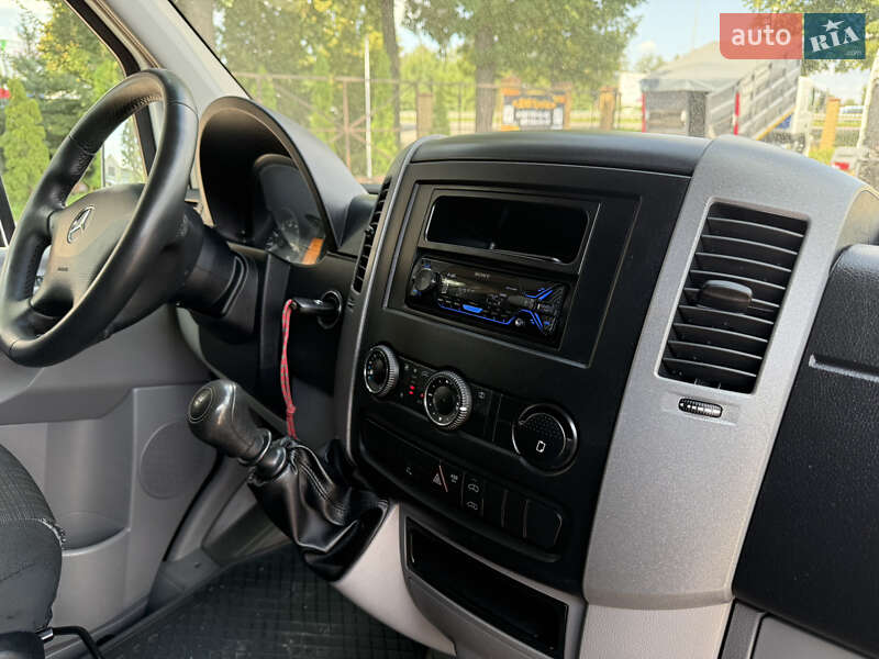 Вантажний фургон Mercedes-Benz Sprinter 2016 в Вінниці