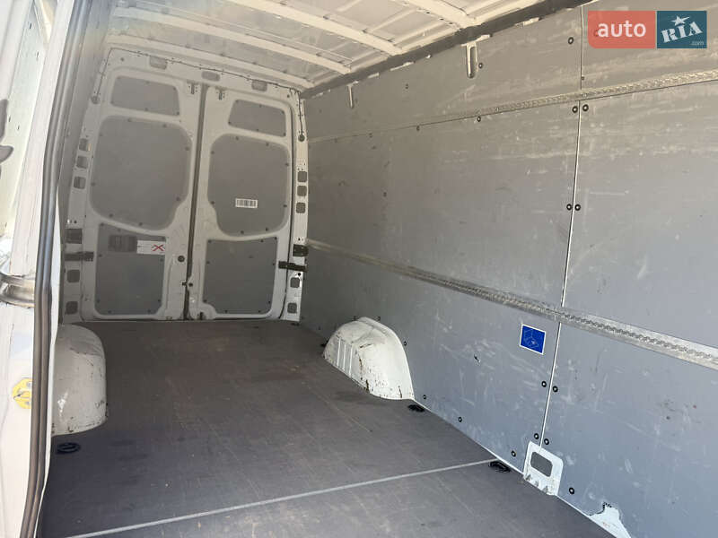 Вантажний фургон Mercedes-Benz Sprinter 2016 в Вінниці