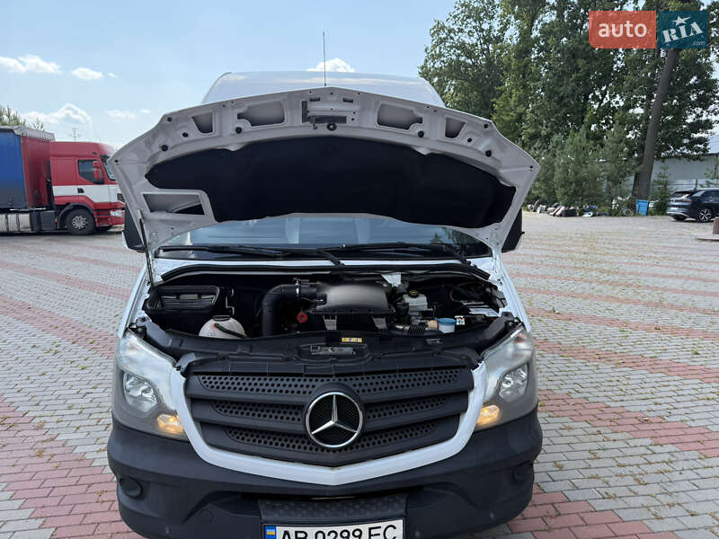 Вантажний фургон Mercedes-Benz Sprinter 2016 в Вінниці