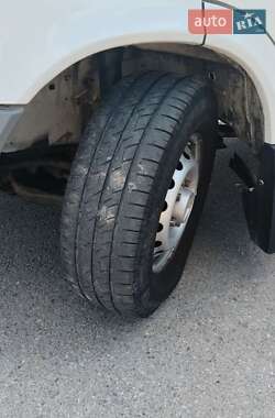 Грузовой фургон Mercedes-Benz Sprinter 2005 в 