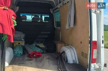 Грузовой фургон Mercedes-Benz Sprinter 2005 в 