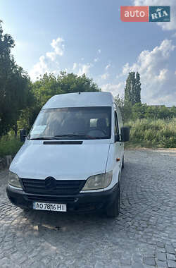 Вантажний фургон Mercedes-Benz Sprinter 2001 в Ужгороді