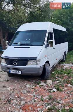 Пригородный автобус Mercedes-Benz Sprinter 1999 в Ирпене