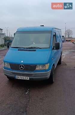 Вантажний фургон Mercedes-Benz Sprinter 1998 в Києві