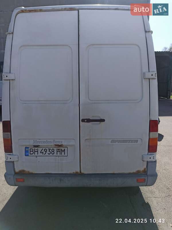 Грузовой фургон Mercedes-Benz Sprinter 1998 в Киеве