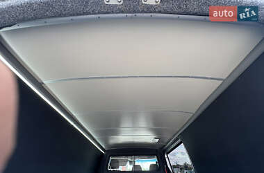 Грузовой фургон Mercedes-Benz Sprinter 2016 в  фото 24 Грузовой фургон Mercedes-Benz Sprinter 2016 в