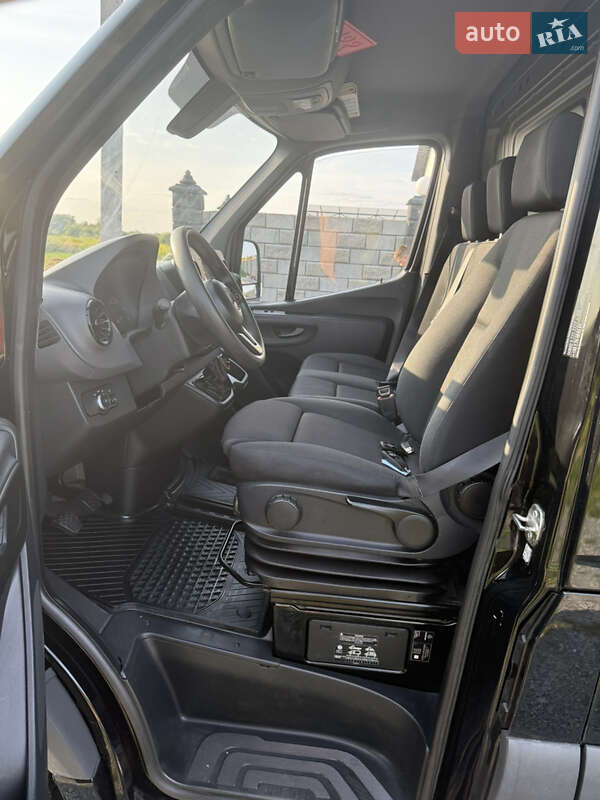 Вантажний фургон Mercedes-Benz Sprinter 2019 в Дубні