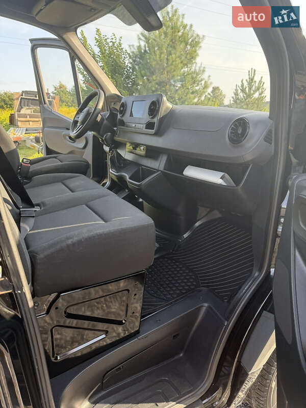 Вантажний фургон Mercedes-Benz Sprinter 2019 в Дубні