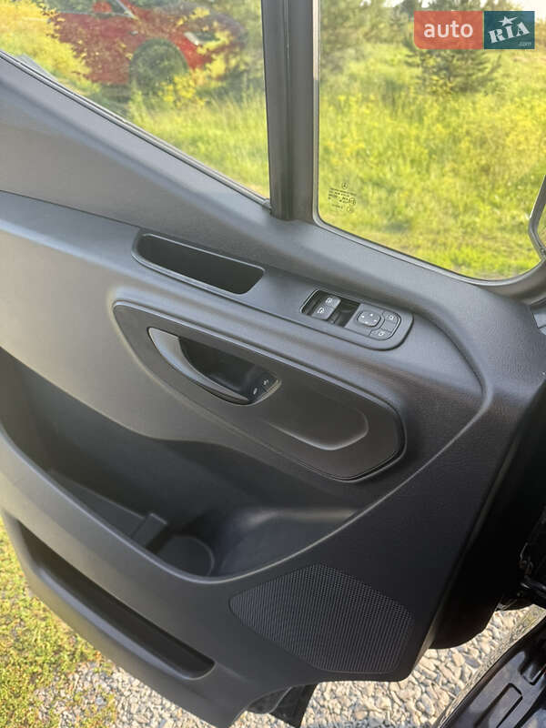 Вантажний фургон Mercedes-Benz Sprinter 2019 в Дубні