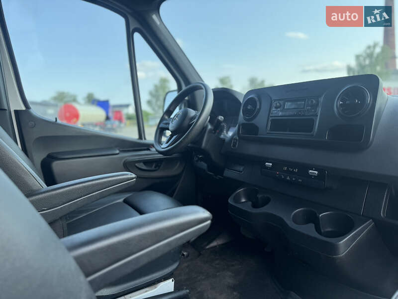 Вантажний фургон Mercedes-Benz Sprinter 2021 в Чернівцях фото 8 Вантажний фургон Mercedes-Benz Sprinter 2021 в Чернівцях