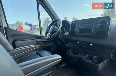Грузовой фургон Mercedes-Benz Sprinter 2021 в 