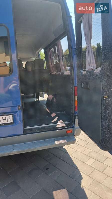 Микроавтобус Mercedes-Benz Sprinter 2002 в Берегово