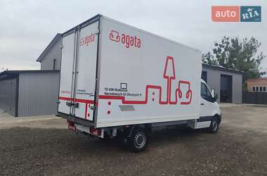 Грузовой фургон Mercedes-Benz Sprinter 2021 в 