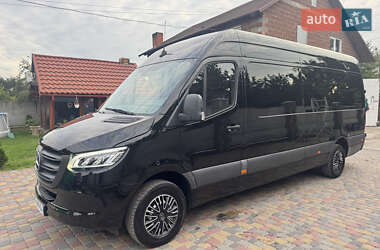 Грузовой фургон Mercedes-Benz Sprinter 2022 в 