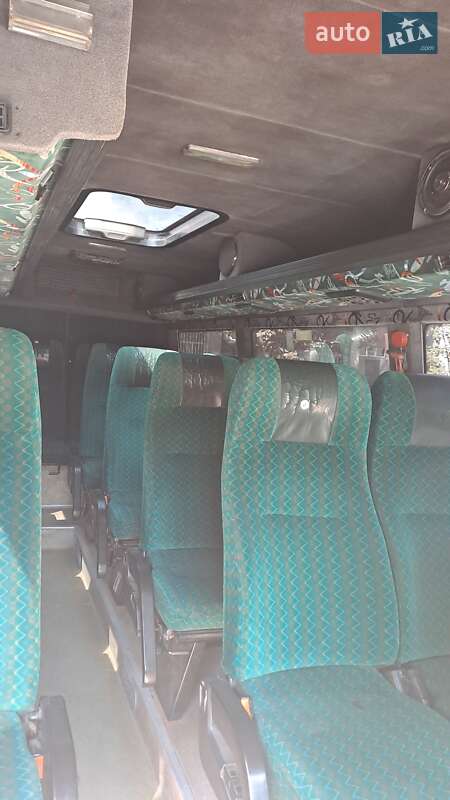 Другие автобусы Mercedes-Benz Sprinter 2001 в Волочиске