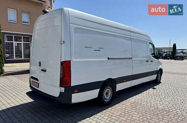 Грузовой фургон Mercedes-Benz Sprinter 2020 в 