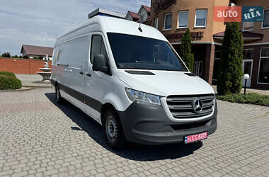 Грузовой фургон Mercedes-Benz Sprinter 2020 в 