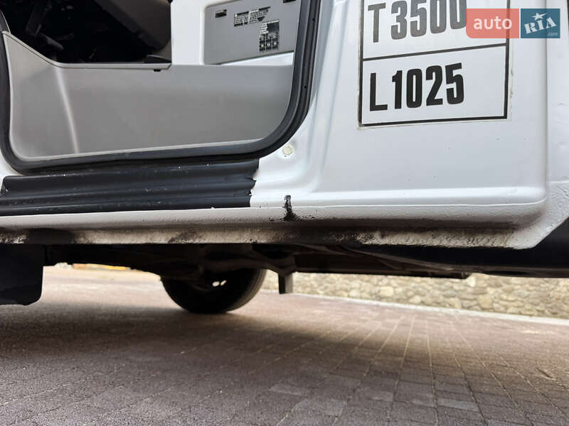 Вантажний фургон Mercedes-Benz Sprinter 2016 в Тернополі