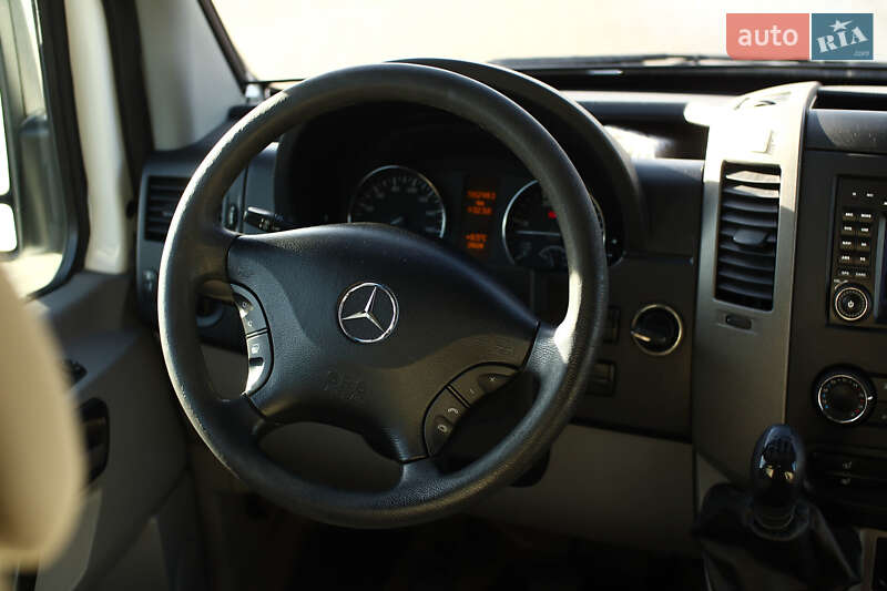 Будинок на колесах Mercedes-Benz Sprinter 2007 в Львові