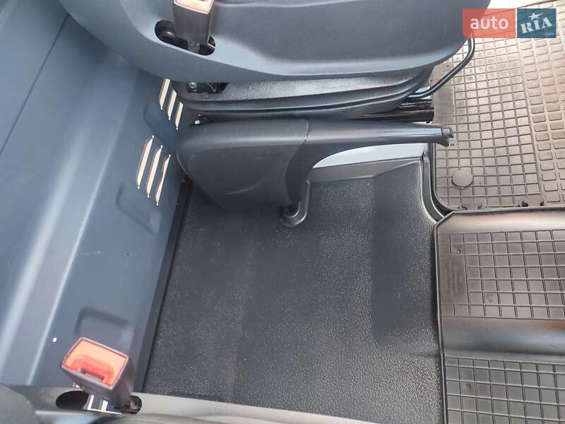 Вантажний фургон Mercedes-Benz Sprinter 2020 в Здолбуніві