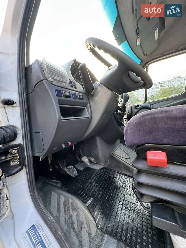 Микроавтобус Mercedes-Benz Sprinter 2002 в Киеве