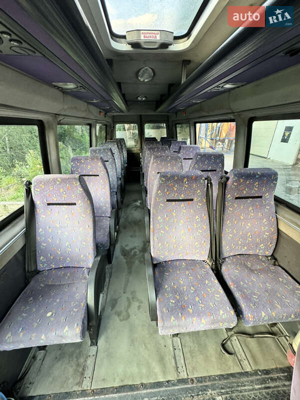 Микроавтобус Mercedes-Benz Sprinter 2002 в Киеве