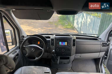 Грузовой фургон Mercedes-Benz Sprinter 2010 в 