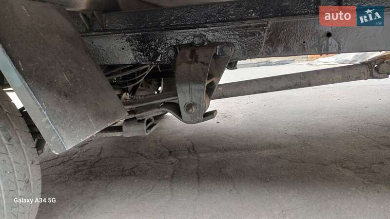 Грузовой фургон Mercedes-Benz Sprinter 2004 в Кривом Роге фото 24 Грузовой фургон Mercedes-Benz Sprinter 2004 в Кривом Роге