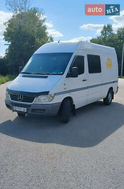 Грузовой фургон Mercedes-Benz Sprinter 2005 в 