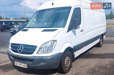 Грузовой фургон Mercedes-Benz Sprinter 2007 в 