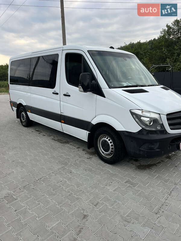 Микроавтобус Mercedes-Benz Sprinter 2016 в Косове