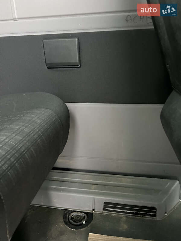 Микроавтобус Mercedes-Benz Sprinter 2016 в Косове