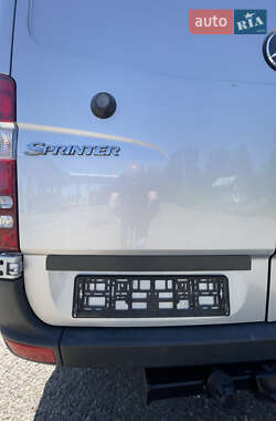 Грузовой фургон Mercedes-Benz Sprinter 2012 в 