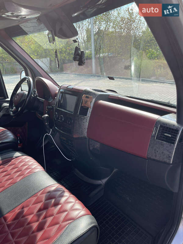 Мікроавтобус Mercedes-Benz Sprinter 2015 в Дніпрі фото 20 Мікроавтобус Mercedes-Benz Sprinter 2015 в Дніпрі