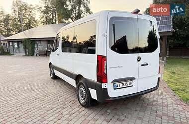 Грузопассажирский фургон Mercedes-Benz Sprinter 2022 в Калуше