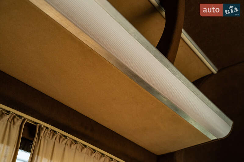 Микроавтобус Mercedes-Benz Sprinter 2015 в Черновцах фото 86 Микроавтобус Mercedes-Benz Sprinter 2015 в Черновцах