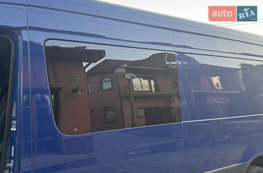 Грузовой фургон Mercedes-Benz Sprinter 2023 в 